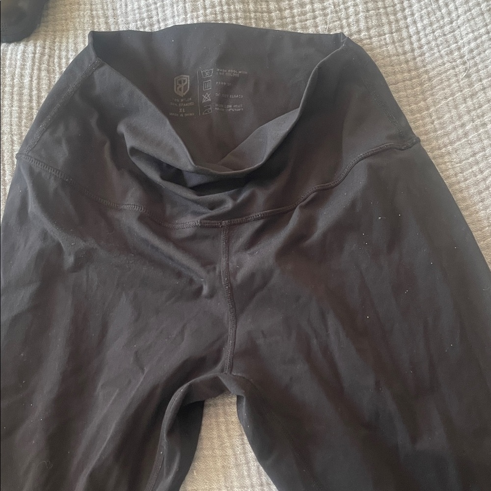 Born Primitive Your Go To Leggings 2.0 (Black) Size X-LargeX-Large